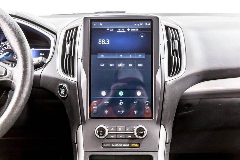 2021 Ford Edge SE