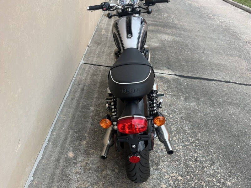 2025 Triumph Bonneville T100 Icon Edition