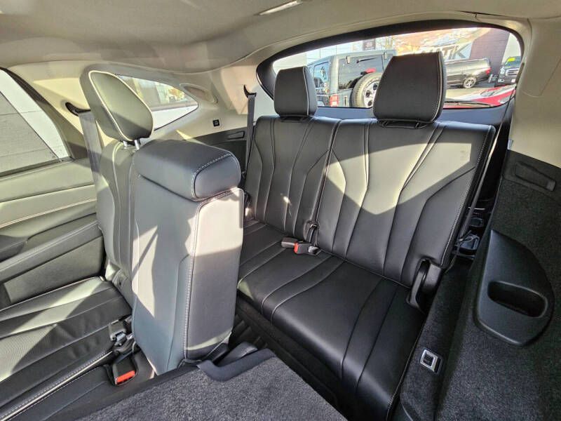 2023 Acura MDX SH-AWD w/Advance