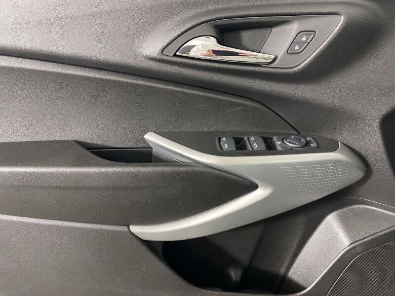 2026 Chevrolet Trax RS