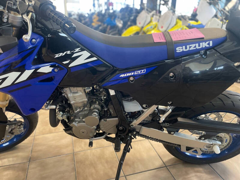 2024 Suzuki DR-Z400SM