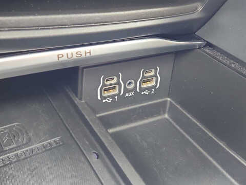 2024 Chrysler Pacifica Plug-In Hybrid Select
