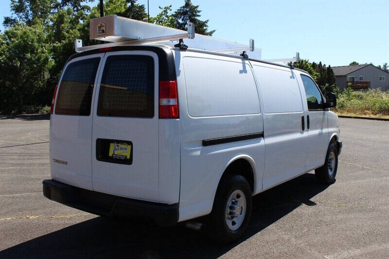2020 Chevrolet Express 2500