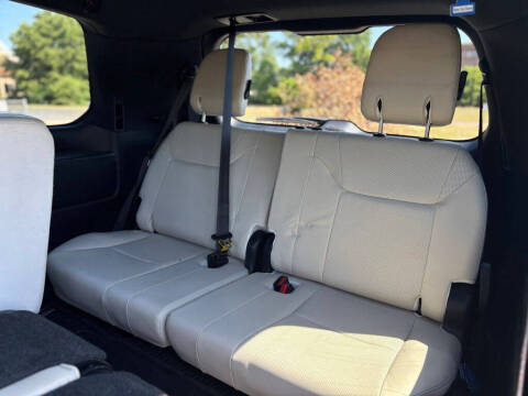 2019 Lexus LX 570