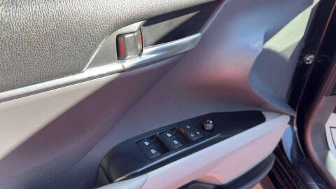 2020 Toyota Camry LE