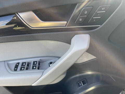 2019 Audi Q5 quattro Premium 45 TFSI