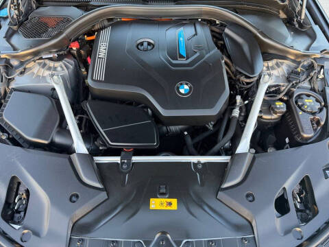 2022 BMW 5 Series 530e