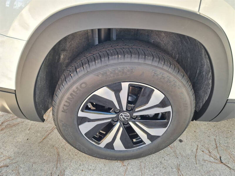 2026 Volkswagen Atlas SE