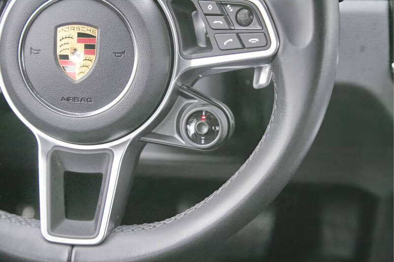 2022 Porsche Cayenne