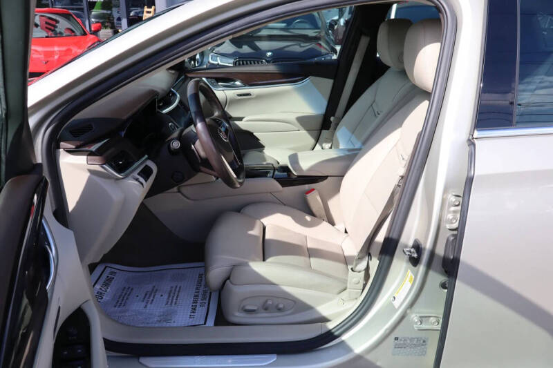 2014 Cadillac XTS Luxury Collection