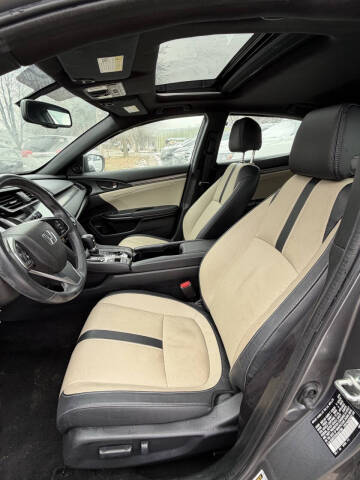 2018 Honda Civic EX-L w/Navi