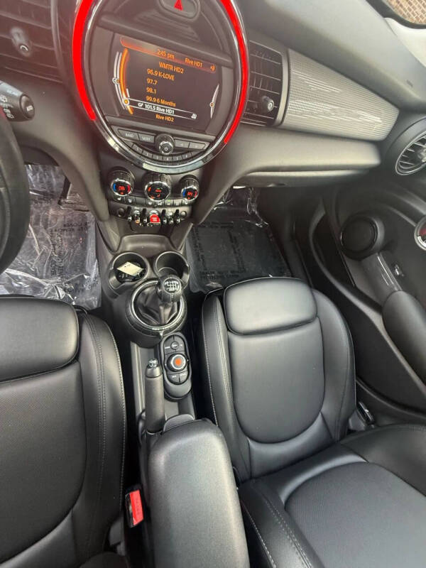 2016 MINI Hardtop 4 Door Cooper