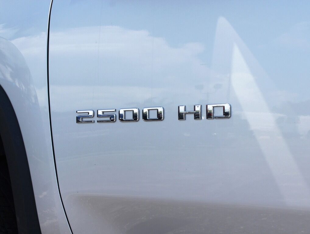 2022 Chevrolet Silverado 2500HD  - $56,495