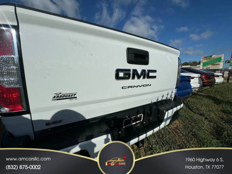 2022 GMC Canyon Elevation Standard