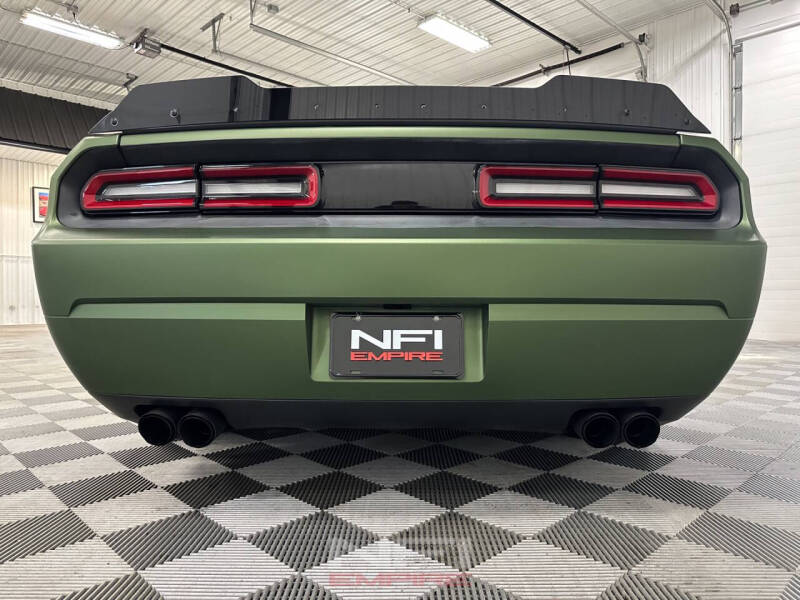 2009 Dodge Challenger SRT8