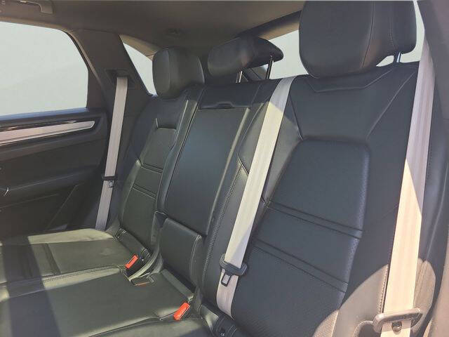 2023 Porsche Cayenne
