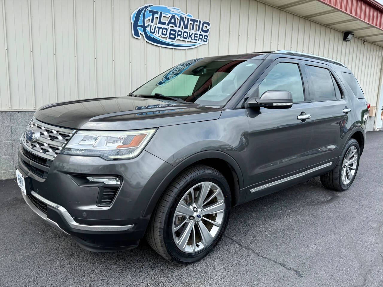 Dk. Gray 2018 Ford Explorer Limited AWD Limited 4dr SUV 1