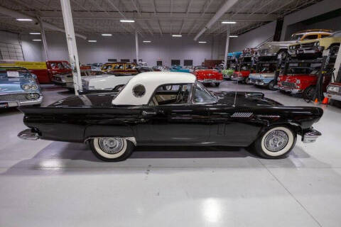 1957 Ford Thunderbird