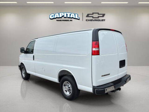 2025 Chevrolet Express 2500