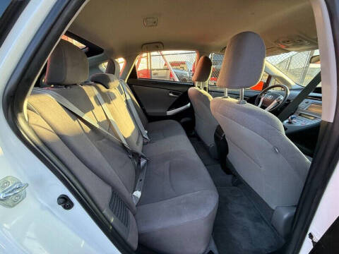 2015 Toyota Prius Two