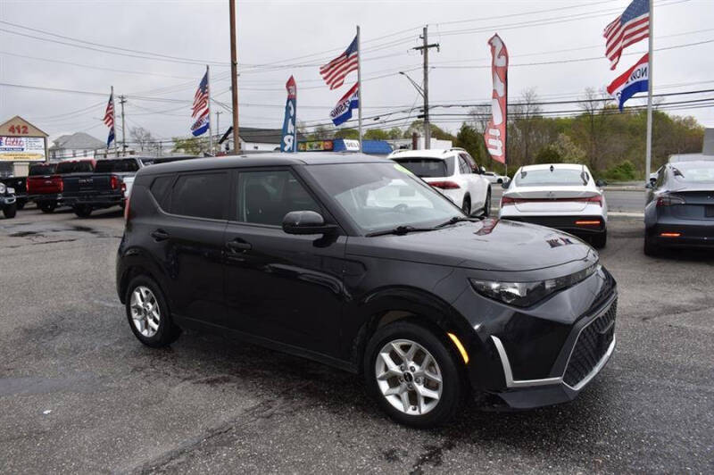 2023 Kia Soul LX