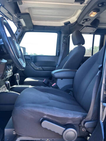 2017 Jeep Wrangler Unlimited Willys Wheeler W