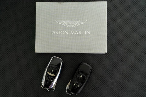2022 Aston Martin Vantage