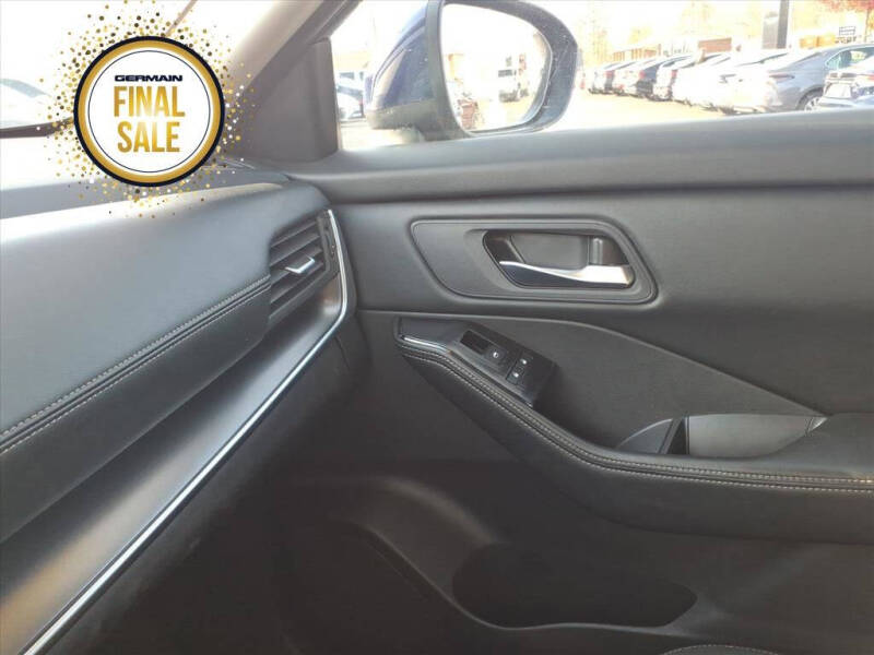 2024 Nissan Rogue SV