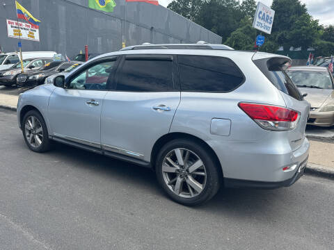 2013 Nissan Pathfinder SL