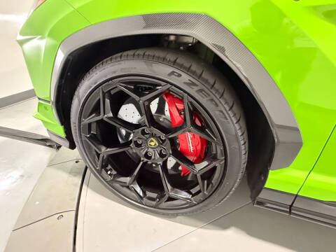 2024 Lamborghini Urus Performante