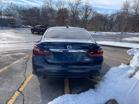 2018 Nissan Altima 2.5 SR