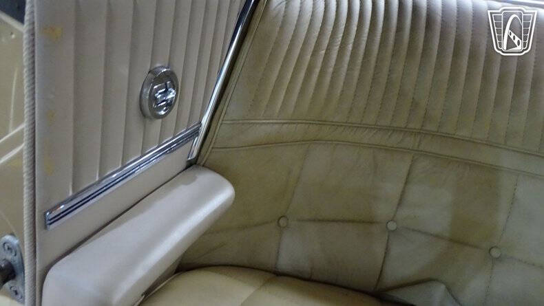 1966 Ford Thunderbird