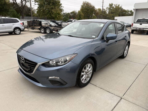 2016 Mazda MAZDA3 i Sport