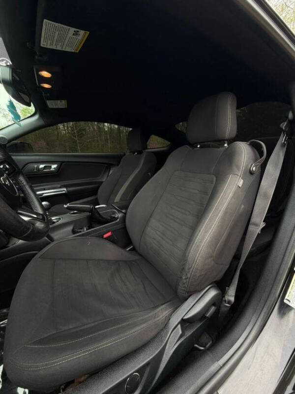 2016 Ford Mustang EcoBoost Premium