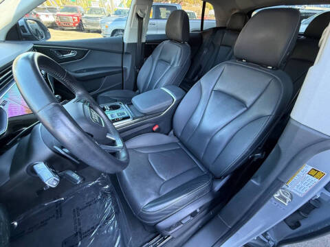 2019 Audi Q8 quattro Premium Plus 55 TFSI