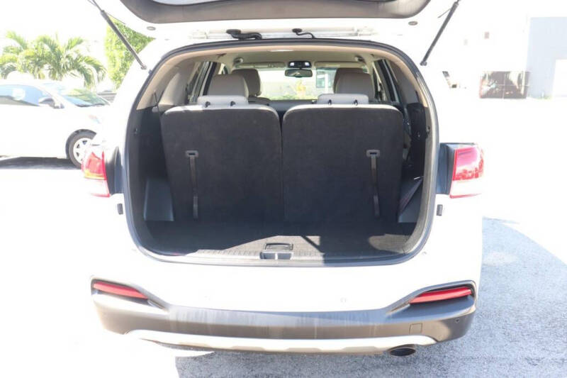 2016 Kia Sorento EX V6