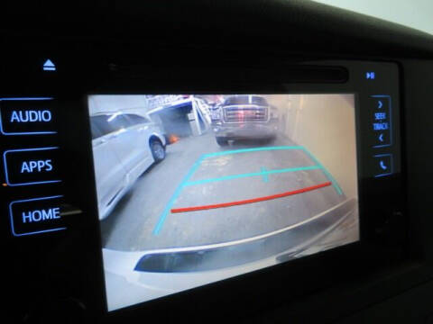 2016 Toyota Sienna LE Mobility 7-Passenger