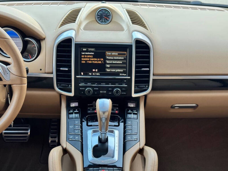 2012 Porsche Cayenne S