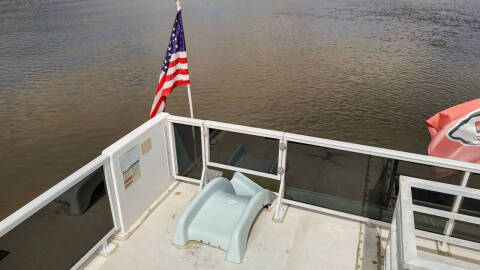 2000 FUN COUNTRY HOUSE BOAT