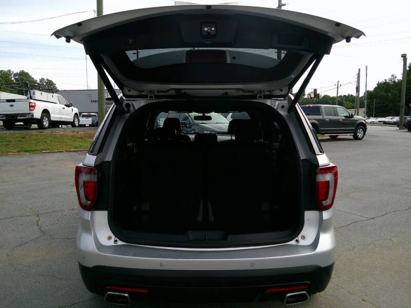 2017 Ford Explorer Sport