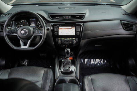 2020 Nissan Rogue SL