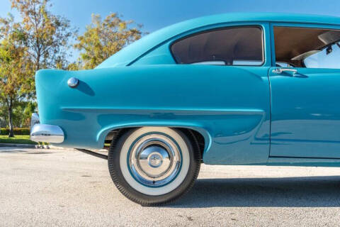 1951 Kaiser Henry-J Coupe