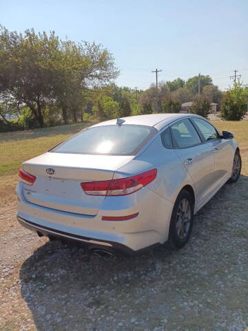 2020 Kia Optima LX