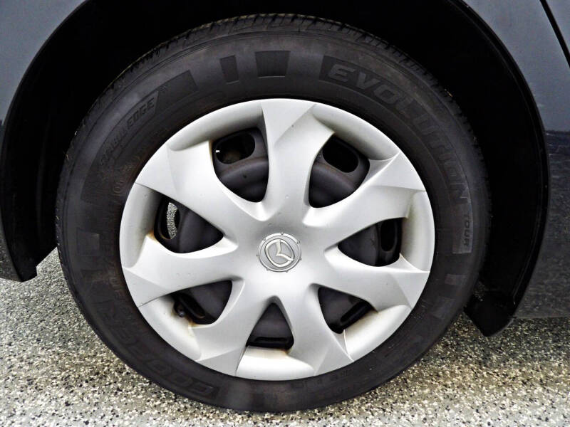 2015 Mazda MAZDA3 i Sport