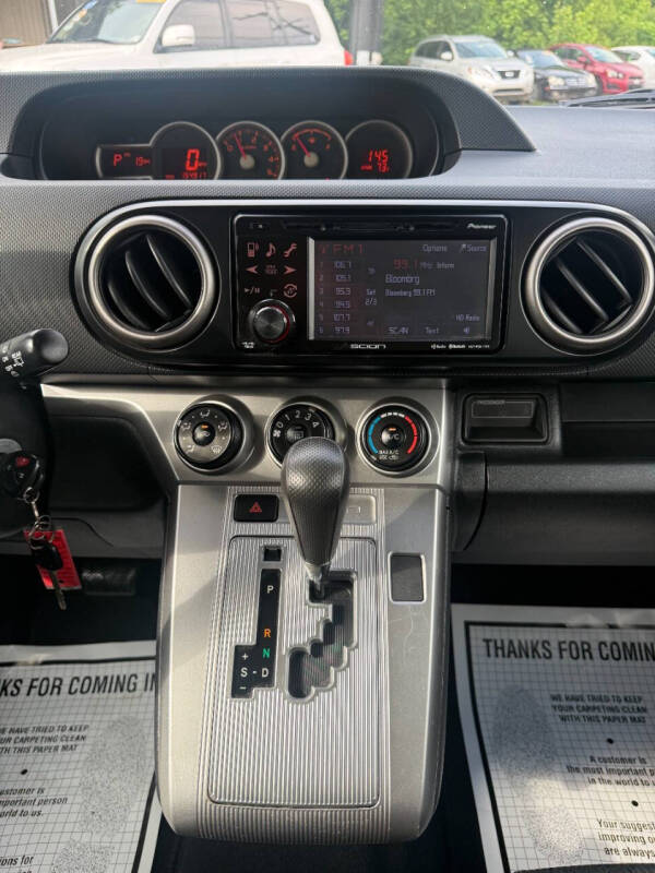 2012 Scion xB Release Series 9.0