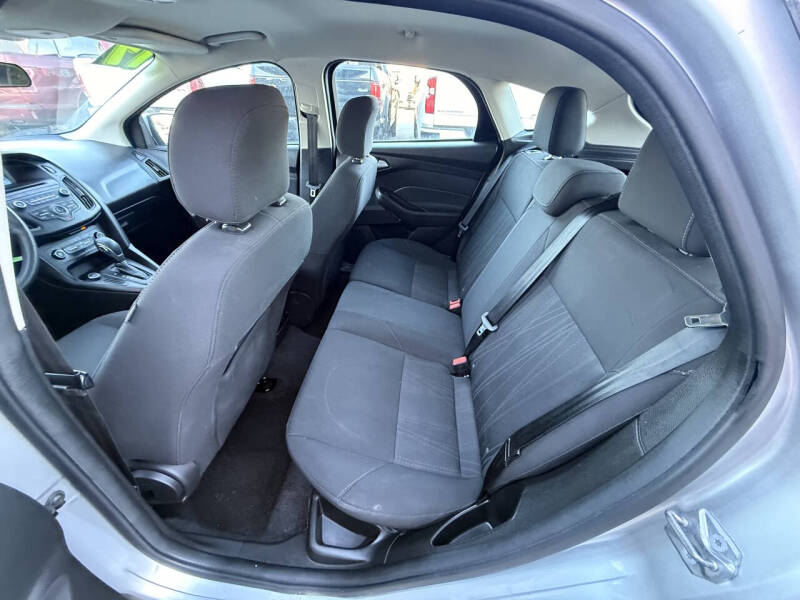 2017 Ford Focus SE