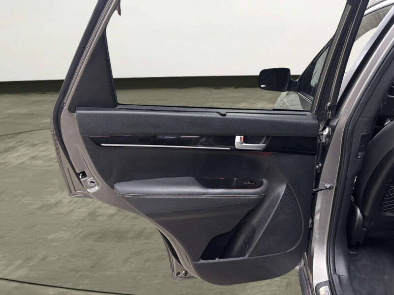 2015 Kia Sorento SX Limited