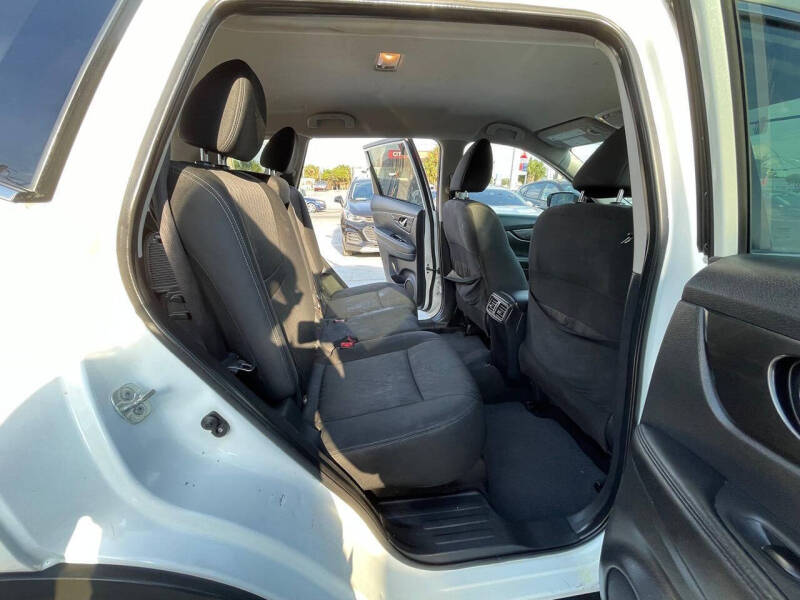 2018 Nissan Rogue S