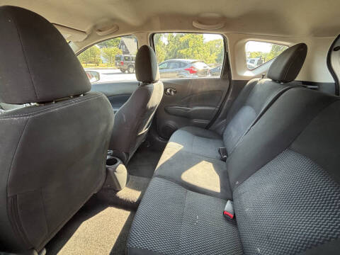 2016 Nissan Versa Note SV