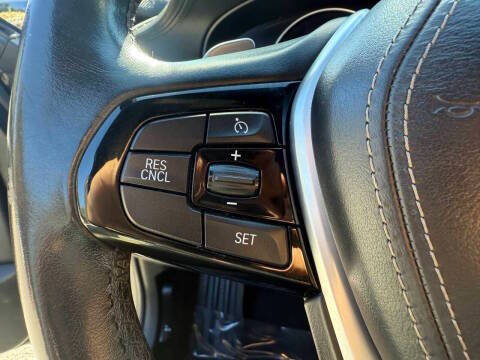 2017 BMW 5 Series 540i